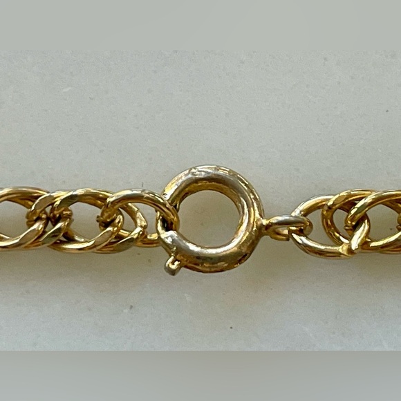 Vintage Gold tone and enamel owl pendant necklace on 24” chain, GUC - Picture 6 of 7